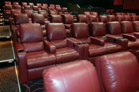 fandango bloomington|bloomington movie theater with recliners.